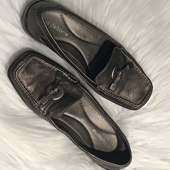 Liz Claiborne leather Penny Loafer - Picture 2 of 7